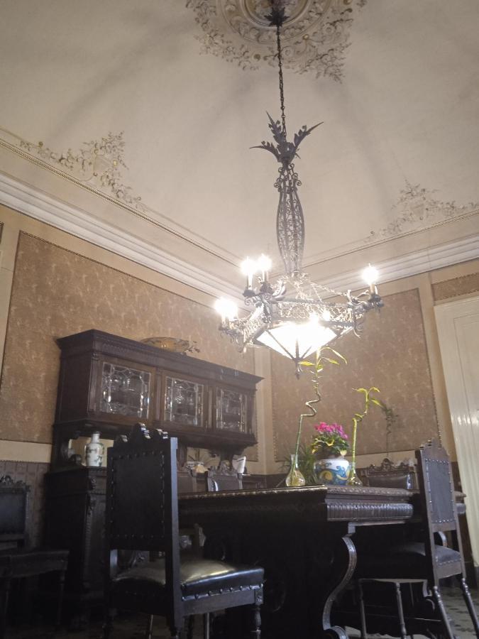 Bed And Books Isabella Bed & Breakfast Catania Ngoại thất bức ảnh